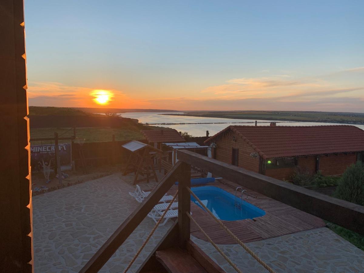 Chervona Kalyna Cottage Odessa Ngoại thất bức ảnh
