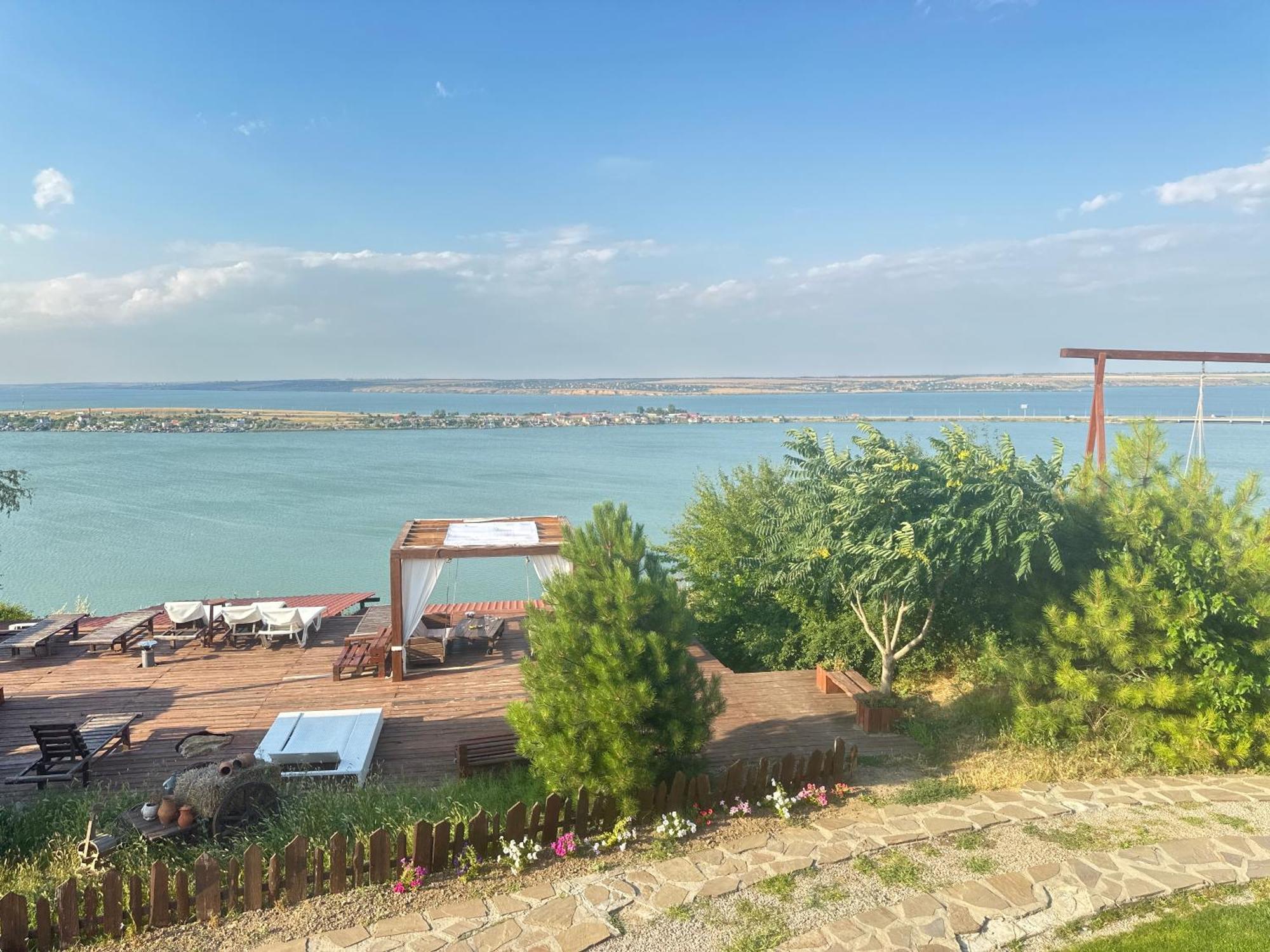 Chervona Kalyna Cottage Odessa Ngoại thất bức ảnh