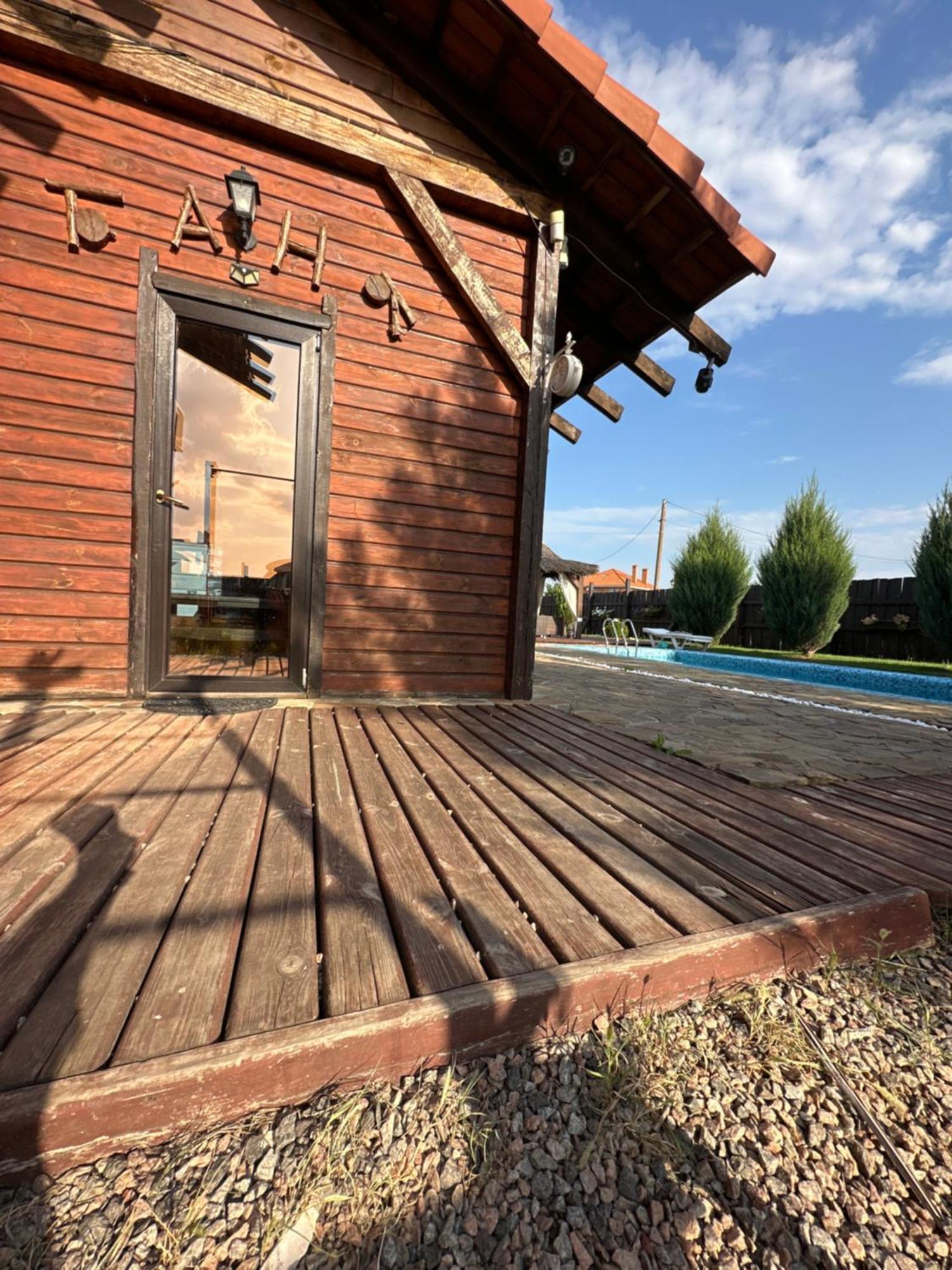 Chervona Kalyna Cottage Odessa Ngoại thất bức ảnh
