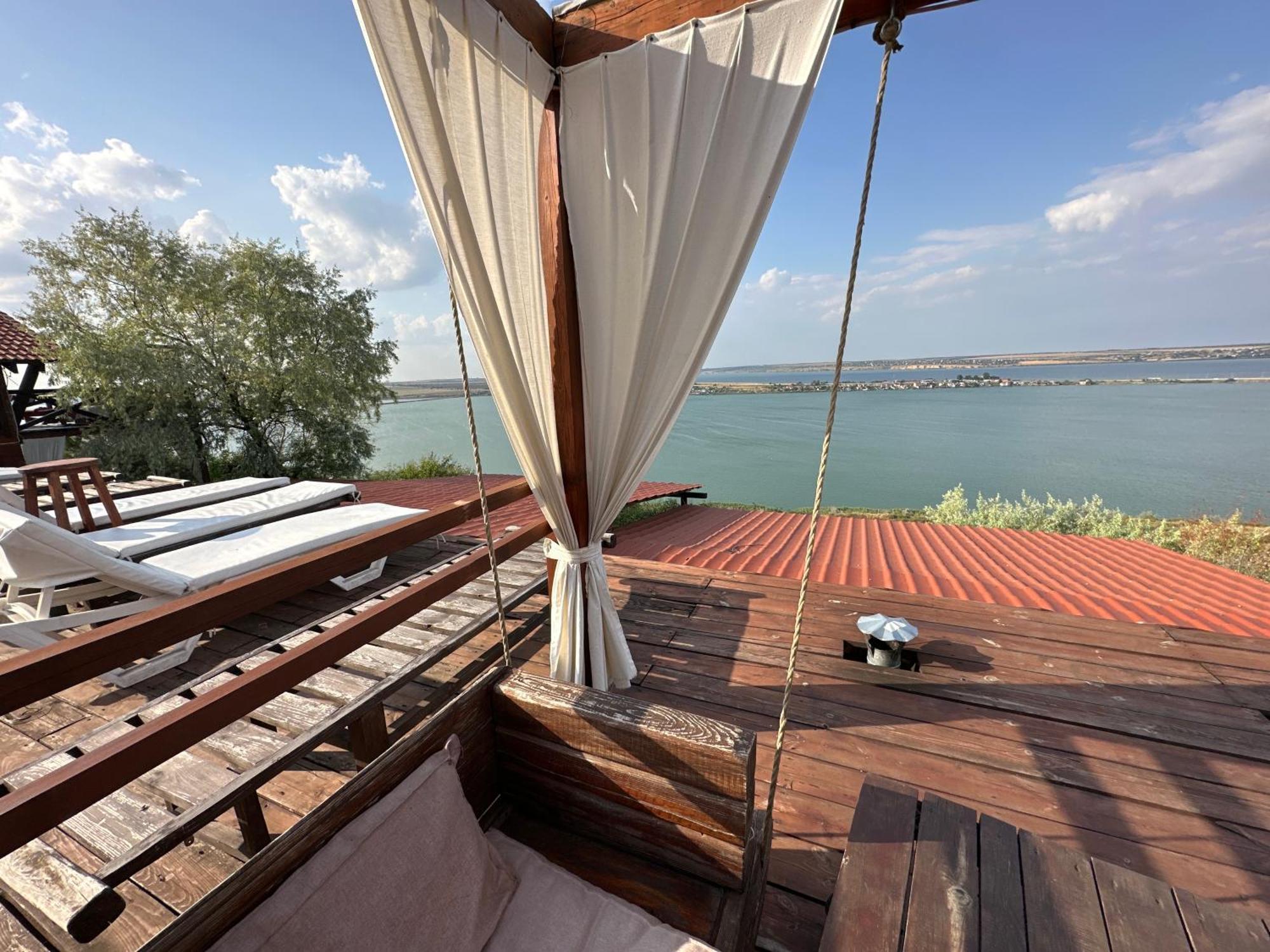 Chervona Kalyna Cottage Odessa Ngoại thất bức ảnh