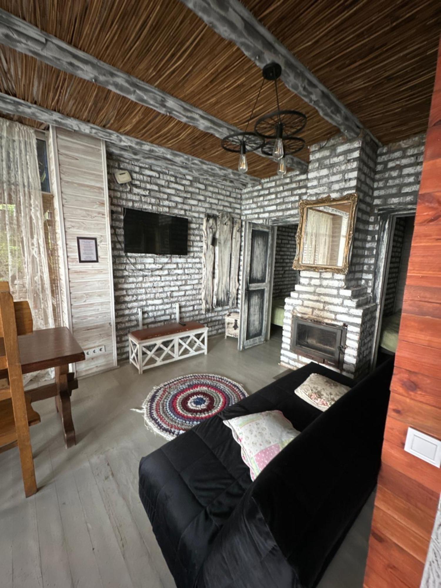 Chervona Kalyna Cottage Odessa Ngoại thất bức ảnh
