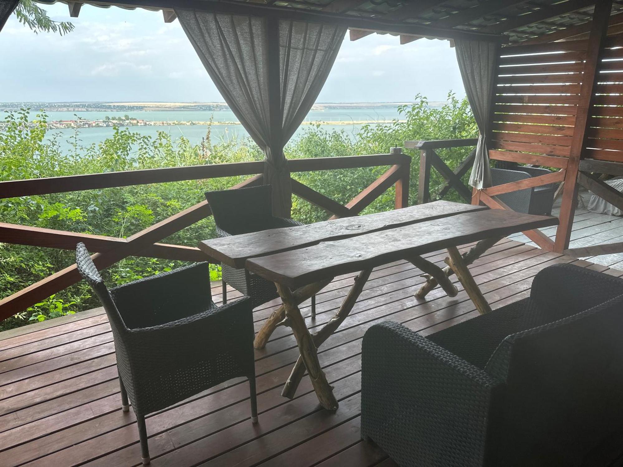 Chervona Kalyna Cottage Odessa Ngoại thất bức ảnh